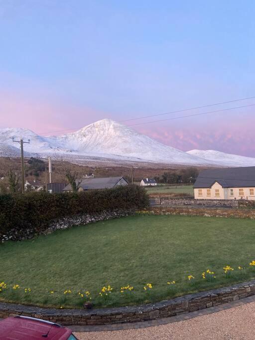 Modern Apartment At Croagh Patrick Westport Luaran gambar